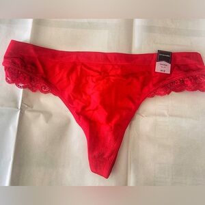 Ambrielle Thong - Red Hot 🔥